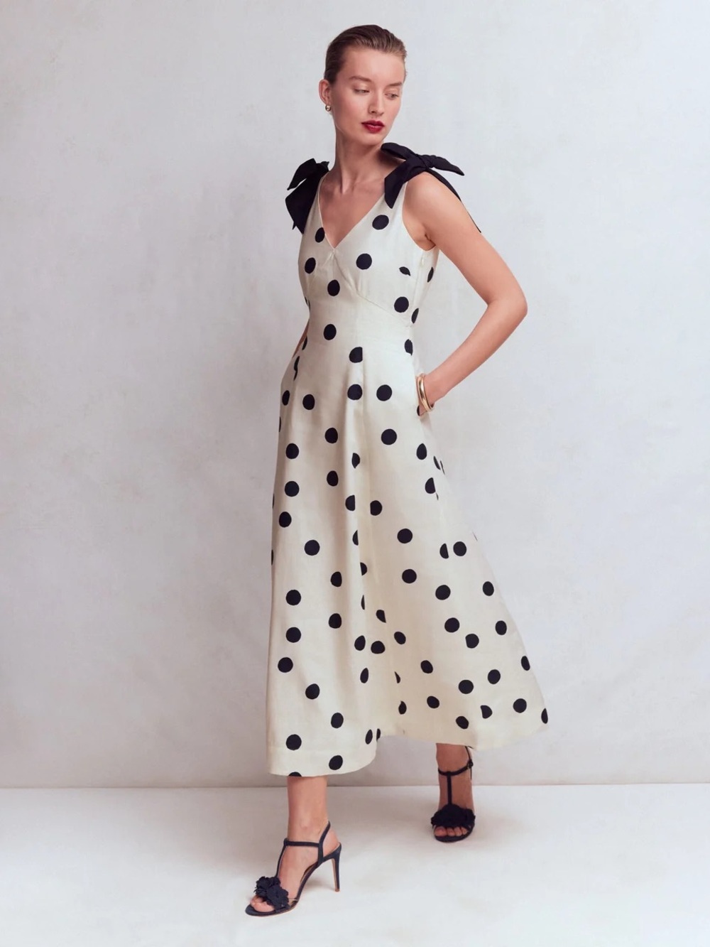 Boden Bow Detail Linen Empire Dress